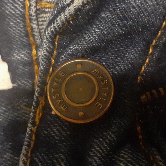 Women's My Style Ripped Jeans. - Picture 9 of 9